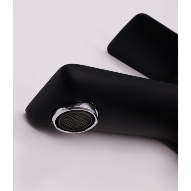 Cмеситель для раковины GANZER SUSANNE GZ21011-С BLACK