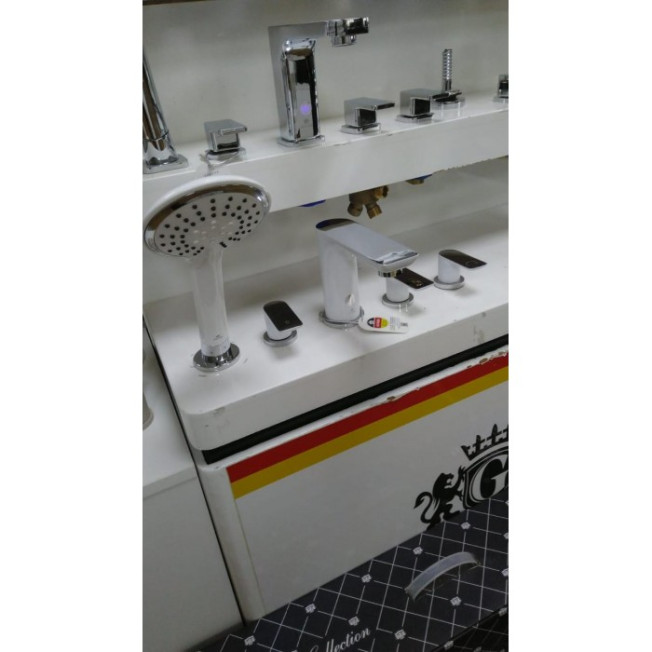 Смеситель на борт ванны GANZER GZ21088F WHITE/CHROME